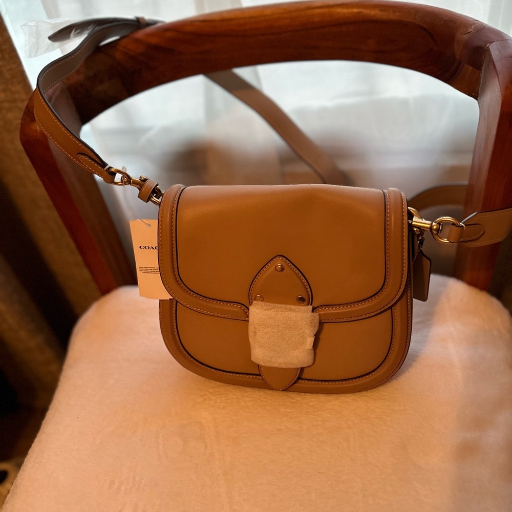Coach Beat Saddle Bag (Coach C0749)